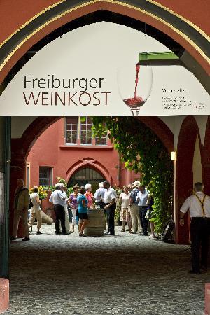 32. Freiburger Weinkost vom 30. Juli bis 9. August 2020
